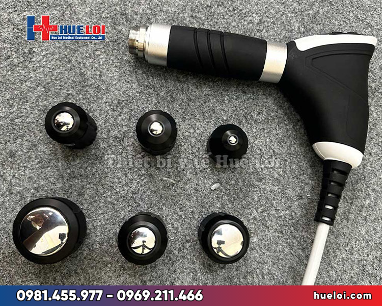 Máy sóng xung kích phân kỳ Intelect Puls 30 – 13 đầu điều trị, áp suất tới 10 Bar